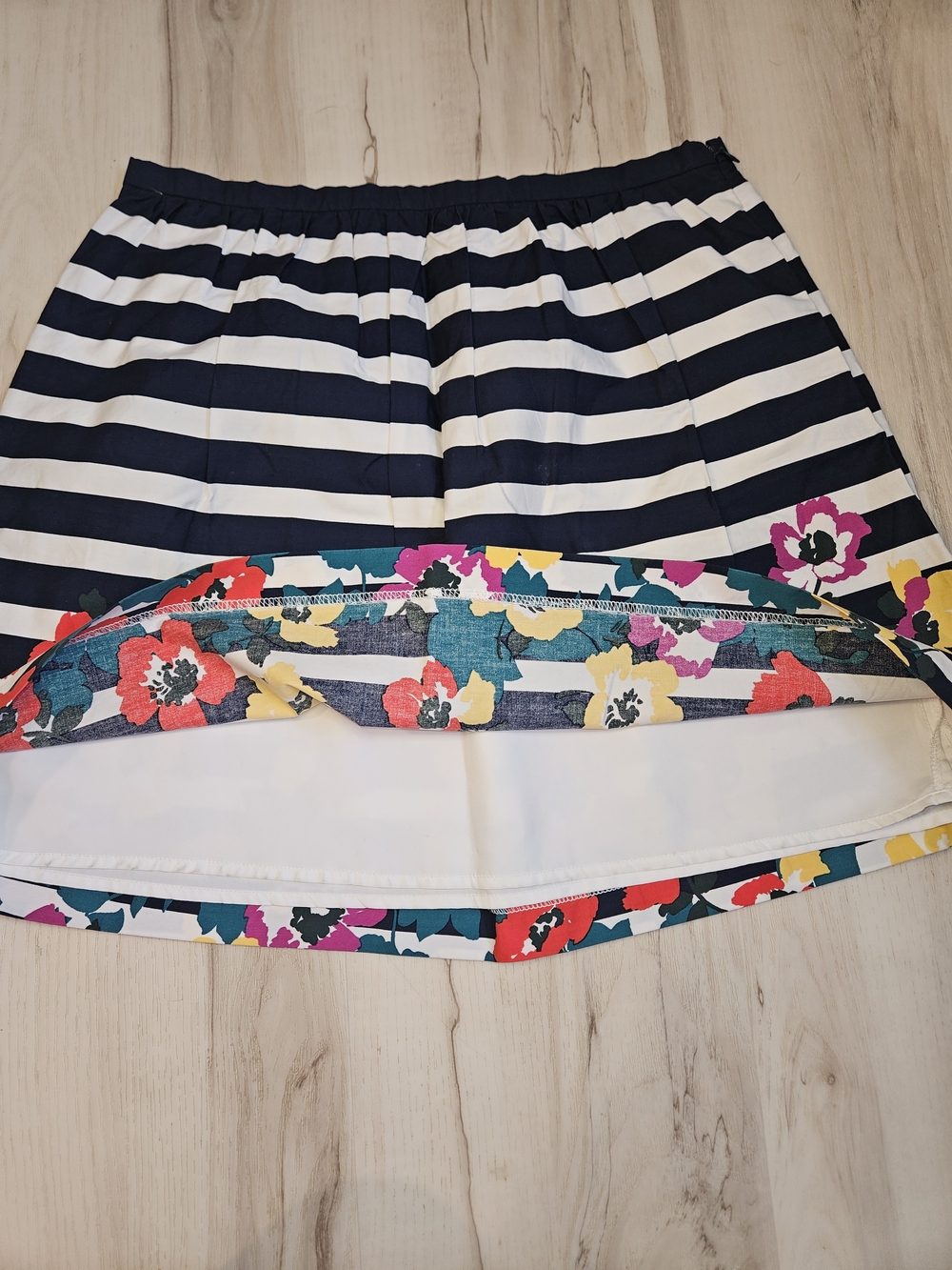 Banana Republic Factory Floral Stripe A-Line Skirt Navy White Women's Size 6 - Picture 6 of 11